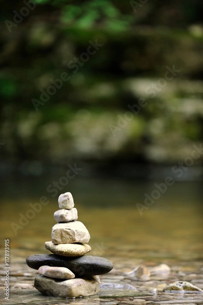 Obraz Steinmännchen am Bachufer