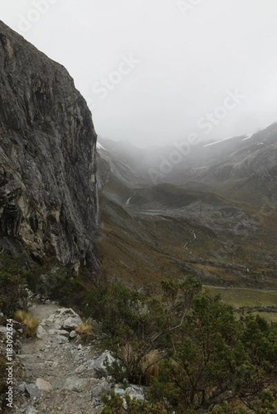 Obraz fog in the mountains