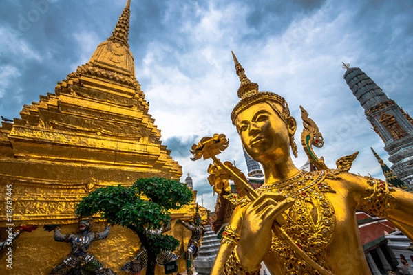 Obraz Golden Angle at Wat Phra Kaeo, Temple of the Emerald Buddha and the home of the Thai King. Wat Phra Kaeo is one of Bangkok's most famous tourist sites and it was built in 1782 at Bangkok, Thailand.