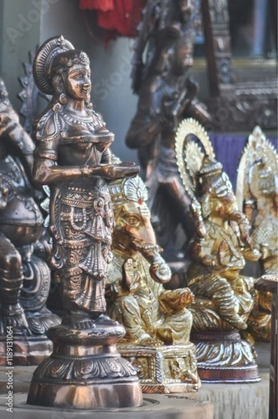 Obraz Metal Statue's of HIndu Gods on Display for Sale 