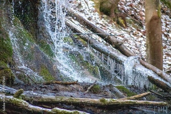 Obraz Wasserfall im Frost 