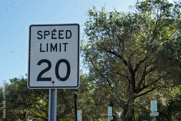 Obraz 20 speed limit sign on a road