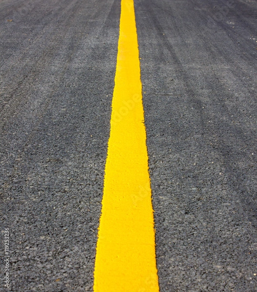 Fototapeta road texture yellow line