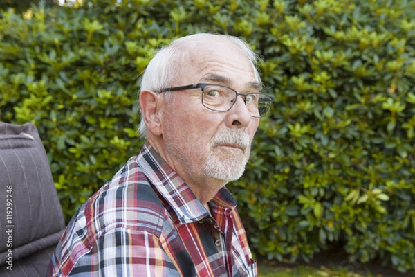 Fototapeta Grumpy Old Man 3