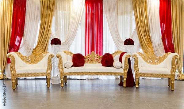 Obraz red gold stage