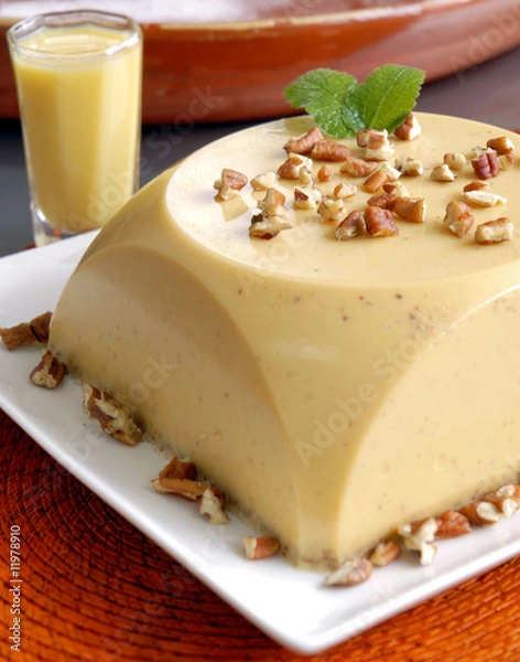 Obraz Flan de rompope con nuez. México