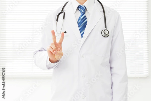 Fototapeta 医師　ピースサイン　病院