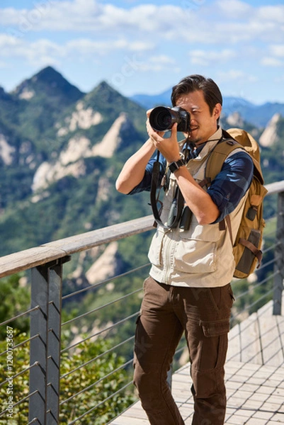 Obraz Photographer shooting in the mountains