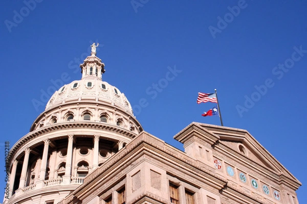 Obraz state capitol building in downtown austin, texas