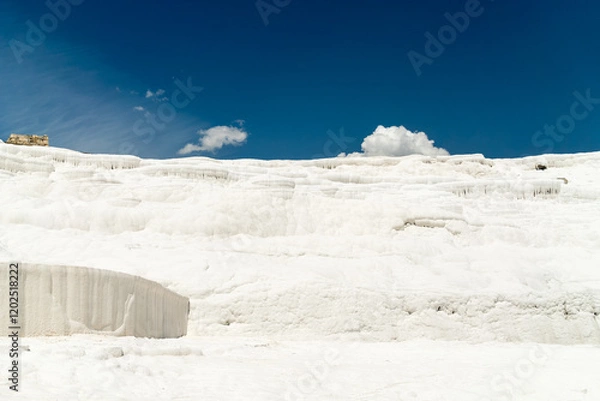 Obraz calcite clouds and blue deep sky