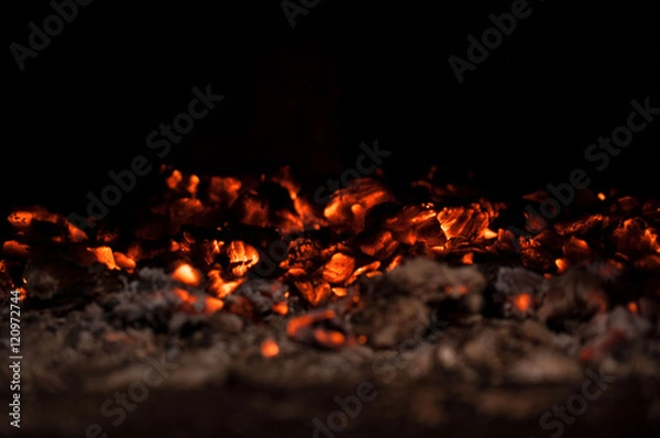 Obraz Ember in the fireplace