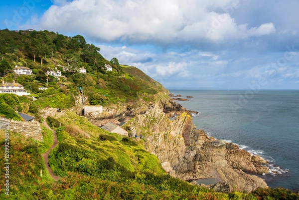Fototapeta Cliffside Path in Polperro, Cornwall