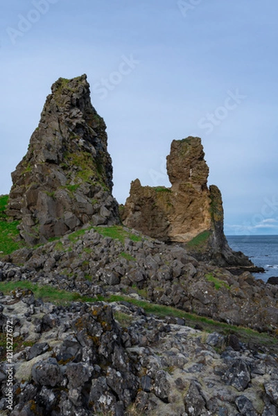Obraz Rock towers at Londrangar, Snæfellsnes Peninsula