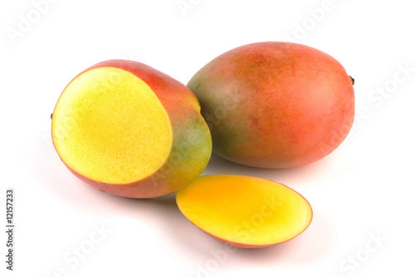 Obraz mango slices isolated on white background