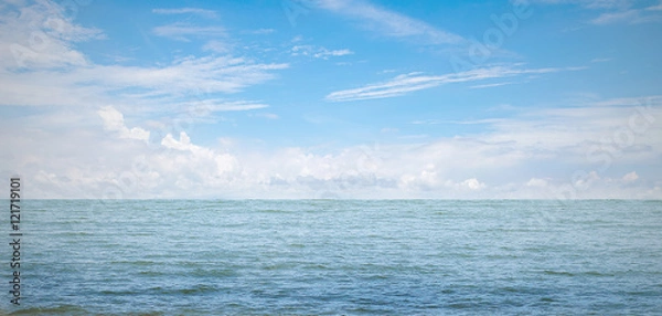 Fototapeta Blue sea/ocean and clouds sky abstract background in Thailand. horizon over view. summer relaxing time.