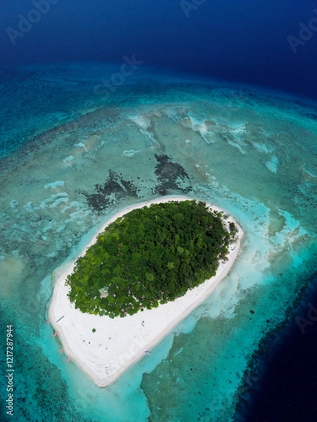 Fototapeta Aerial view of Mantigue Island in Camiguin, Philippines. High quality photo