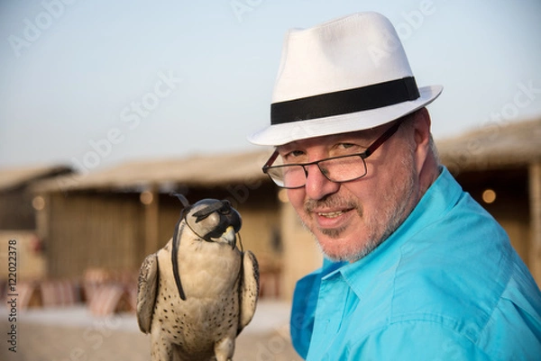 Obraz Mann mit Falke