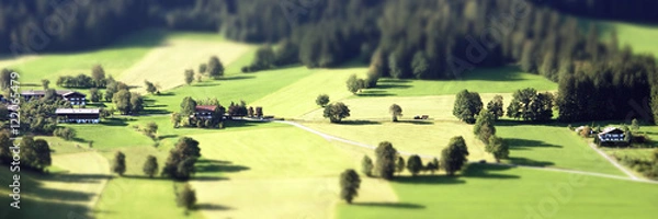 Obraz Panorama einer Landschaft mit Tilt Shift Effekt