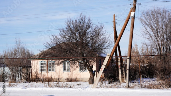 Obraz snow covered house