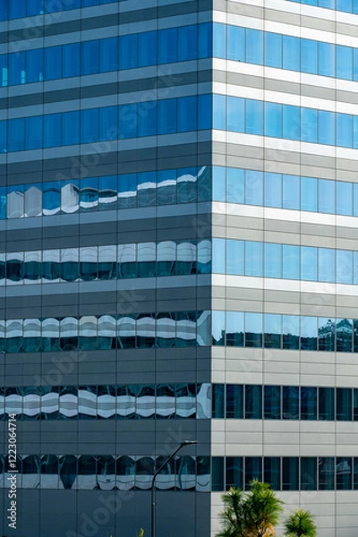 Obraz modern building in the city