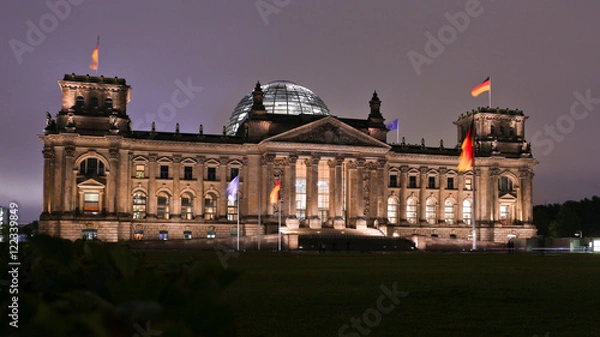 Fototapeta Reichstag Bundestag - Berlin w nocy