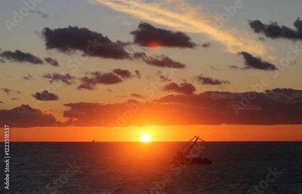 Obraz Photo of a beautiful unusual sunset