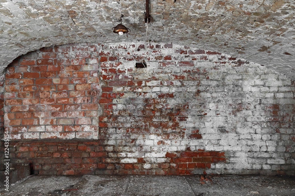 Obraz Old abandoned cellar with brick walls and vaulted ceiling - underground