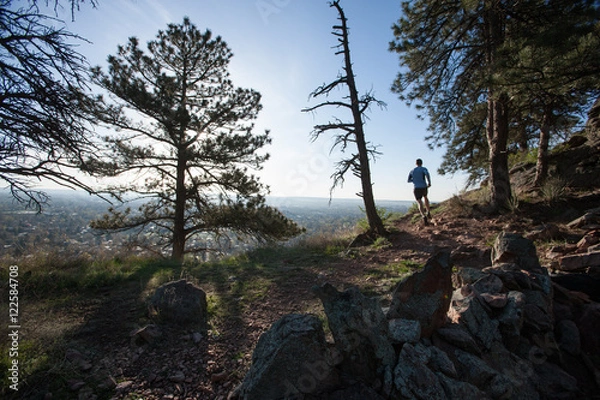 Obraz Sunrise trail run