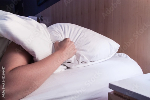 Fototapeta Frau wecken Bett