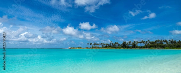 Obraz Perfect tropical island paradise beach Maldives, panorama format