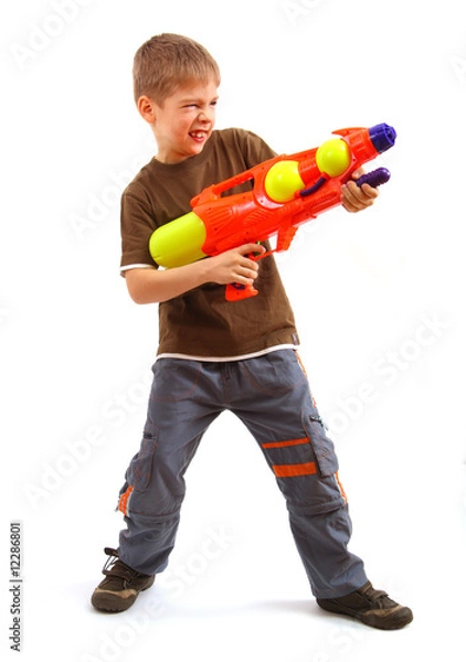 Fototapeta boy with water gun