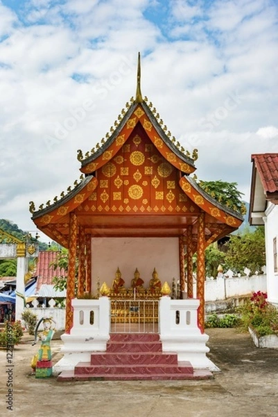 Obraz Buddhist Temple, Sang Ha, Province Louangphabang, Laos, Asia