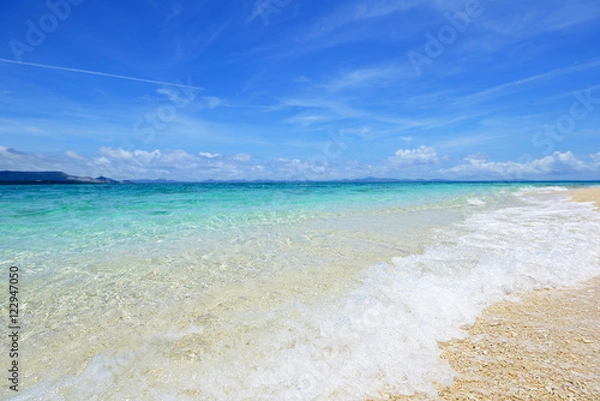 Fototapeta 沖縄の美しいビーチ