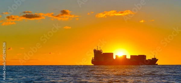 Fototapeta Statek towarowy