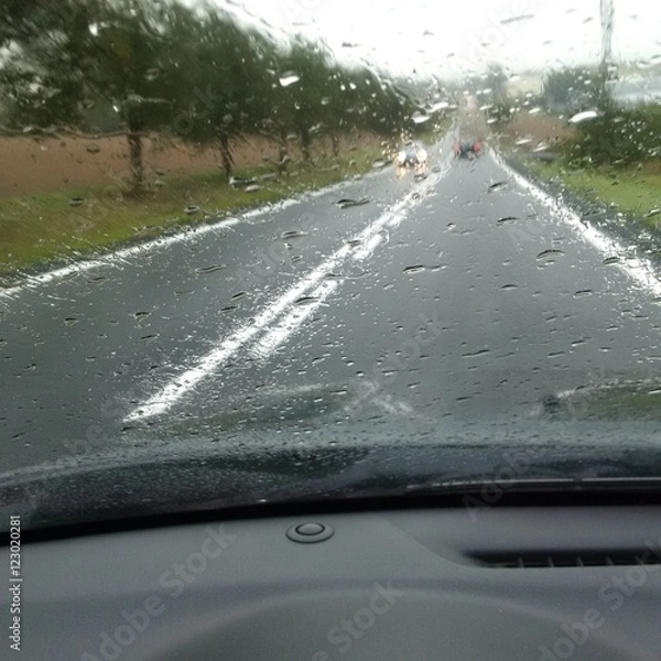 Fototapeta driving in rain