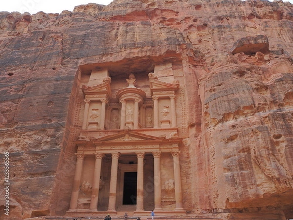 Obraz ヨルダン　ペトラ遺跡　エルハズネ（エルカズネ）