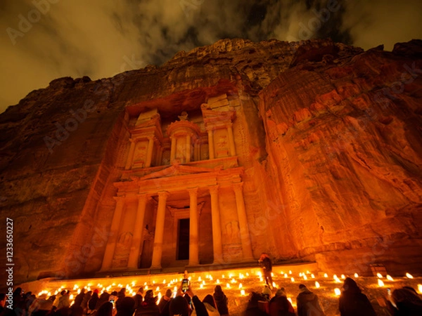 Obraz ヨルダン　ペトラ遺跡　ペトラバイナイト