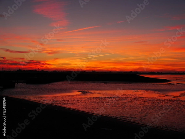 Fototapeta Jadebusen in rot