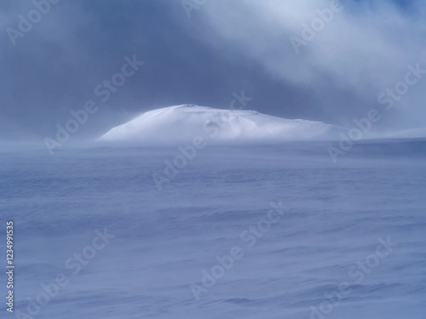 Obraz snow covered windy mountain