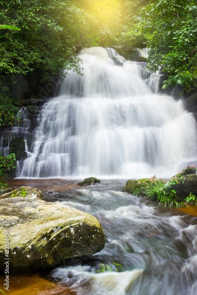 Obraz Mun Dang Waterfall in deep forest fresh green rain season in Tha