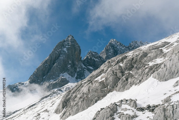 Fototapeta Lijiang Jade dragon snow mountain of Yunnan, China