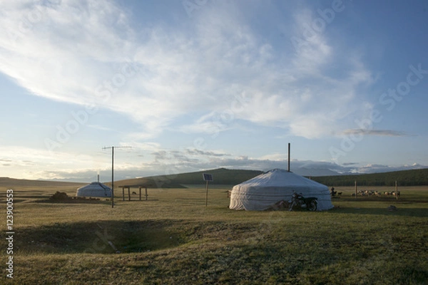 Obraz モンゴルの山岳部草原