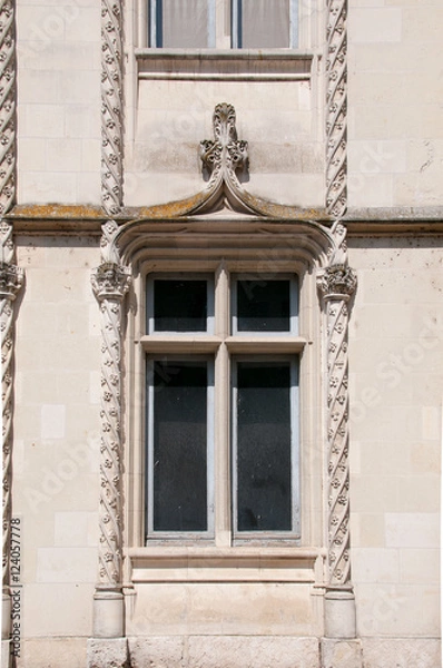 Obraz Fenêtre de la mairie de Saumur, côté cour.