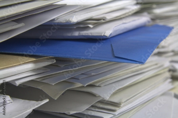 Obraz niebieska litera