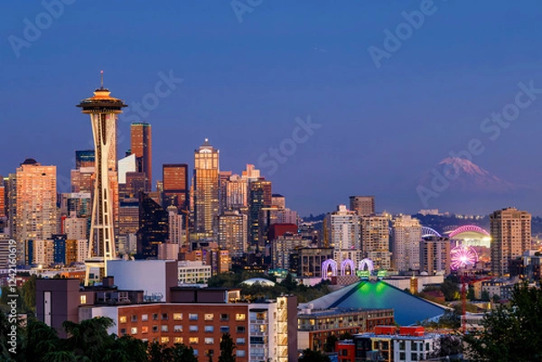 Obraz USA, Washington State, Seattle skyline in evening light