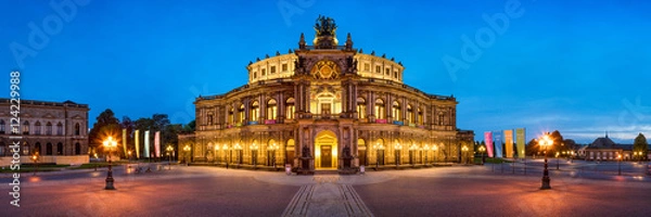 Obraz Semperoper w Dreźnie Panorama nocą