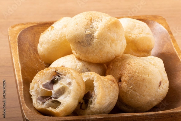 Fototapeta ミニ　チョコシュークリーム