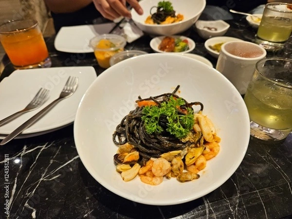 Fototapeta spaghetti with seafood