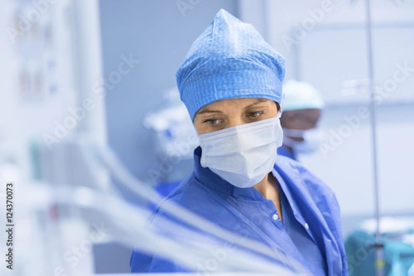 Fototapeta Anesthetist Working In Operating Theatre