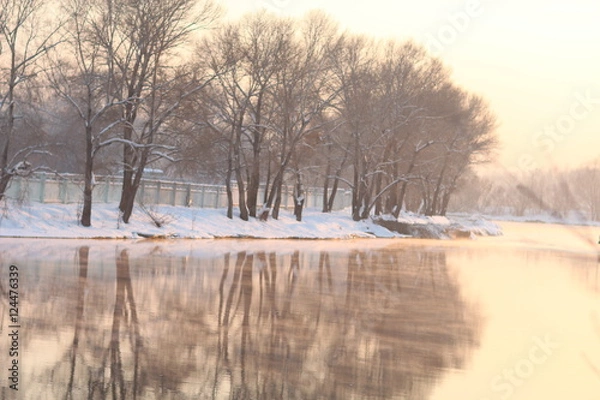 Fototapeta Ландшафт, пейзаж, вода, река, закат, деревья, отражения, отражение, зеркало, флора